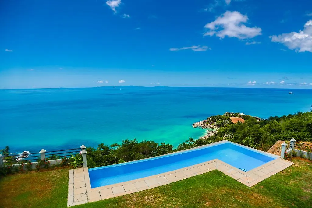 La Vue Villa Beau Vallon