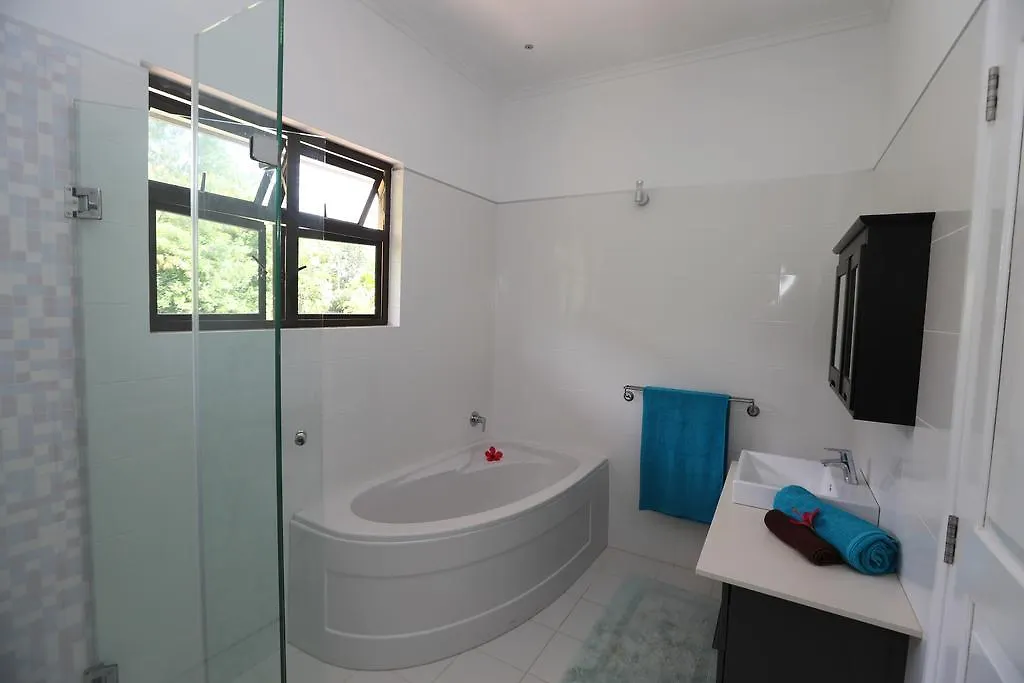Villa La Vue Beau Vallon